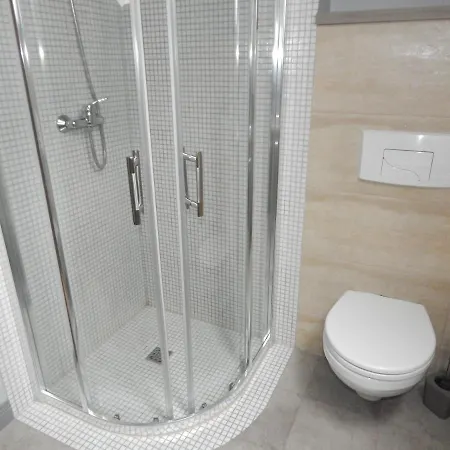 Apartament *